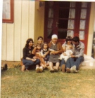 Dona Maria Laurinda com as netas em Capivari