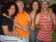 Marcio com Antonio e família